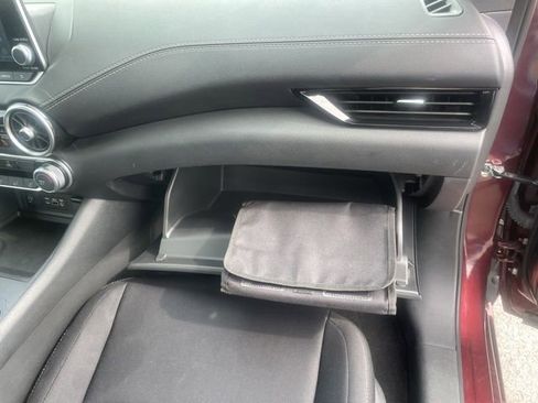 Used 2024 Nissan Sentra SV FWD image 43