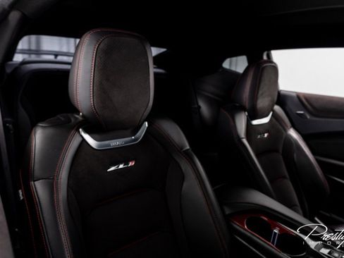 Used 2022 Chevrolet Camaro ZL1 image 47