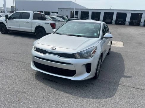 Used 2019 Kia Rio S FWD image 4