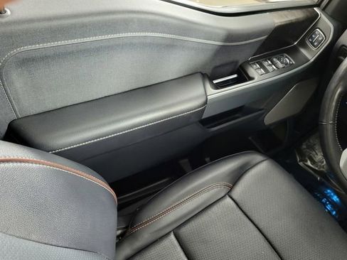 Certified 2022 Ford F150 Lariat w/ Equipment Group 502A High image 31