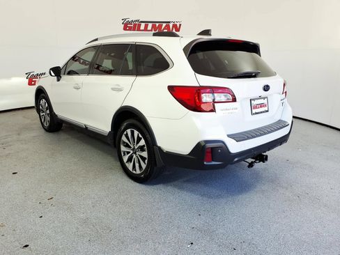 Used 2019 Subaru Outback 2.5i Touring w/ Popular Package #3A AWD/4WD image 7