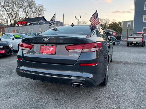Used 2020 Kia Optima LX FWD image 4