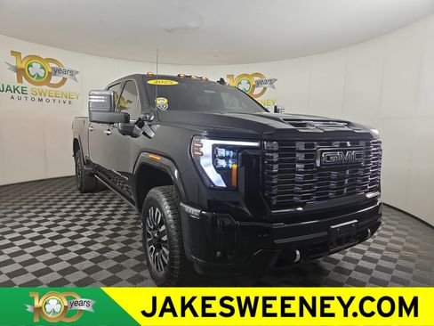 Certified 2025 GMC Sierra 3500 Denali Ultimate AWD/4WD image 1