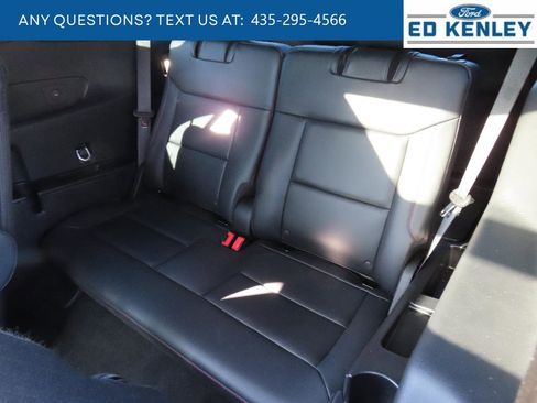 Used 2025 Ford Explorer ST-Line w/ Premium Package AWD/4WD image 8
