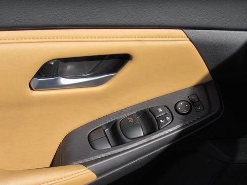 New 2025 Nissan Sentra SV w/ SV Premium Package image 11