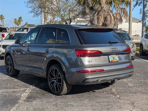 Used 2023 Audi Q7 3.0T Prestige image 7