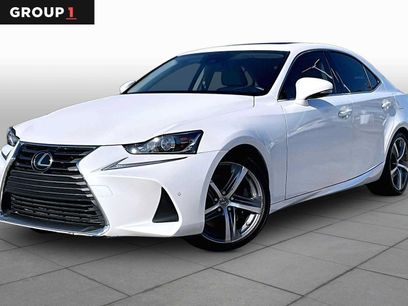 Used 2018 Lexus IS 300 w/ Comfort Package