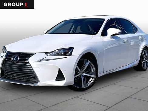 Used 2018 Lexus IS 300 w/ Comfort Package RWD image 1