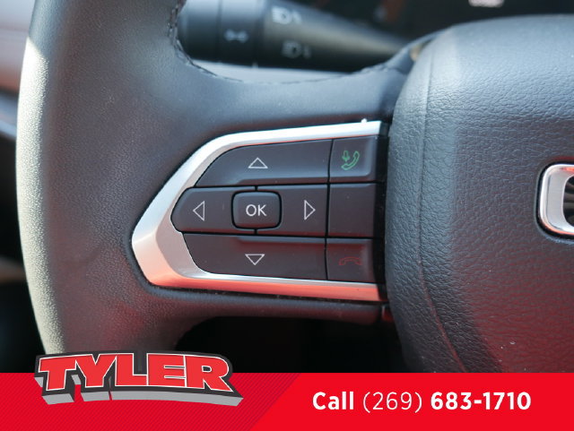 Used 2024 Jeep Compass Limited AWD/4WD image 23