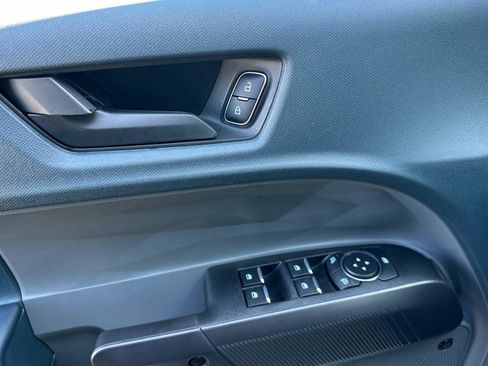 New 2025 Ford Maverick Lariat w/ Black Appearance Package image 8