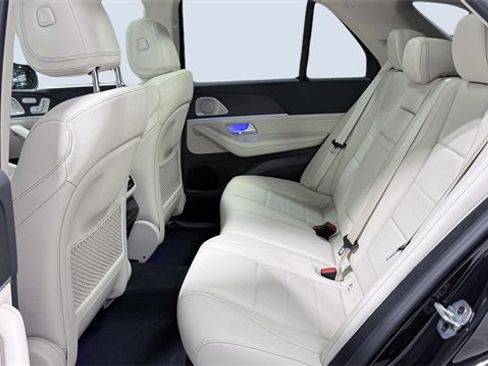 New 2026 Mercedes-Benz GLE 450 4MATIC image 7