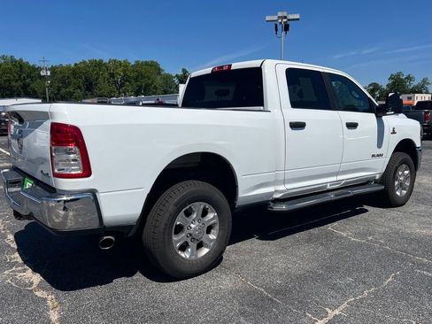 Used 2024 RAM 2500 Big Horn AWD/4WD image 3