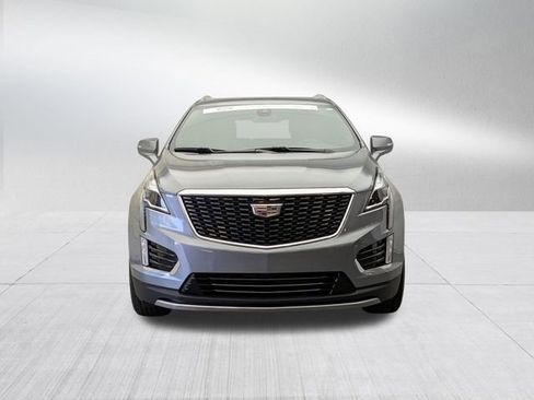 Used 2023 Cadillac XT5 Premium Luxury AWD/4WD image 2