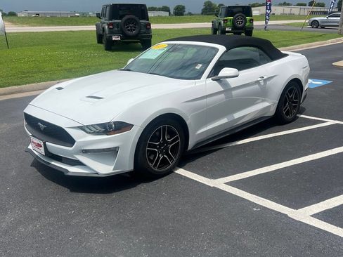 Used 2023 Ford Mustang Premium RWD image 3