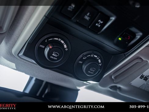 Used 2023 Toyota 4Runner TRD Off-Road image 27