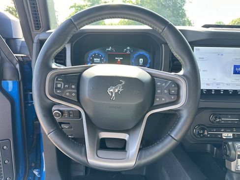 Used 2025 Ford Bronco Badlands AWD/4WD image 12