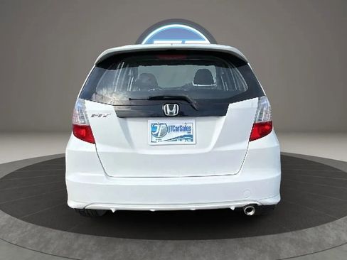 Used 2010 Honda Fit Sport image 23