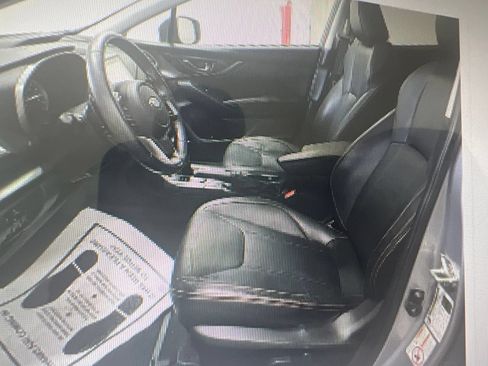 Used 2019 Subaru Crosstrek 2.0i Limited w/ Moonroof Package w/Navigation AWD/4WD image 17