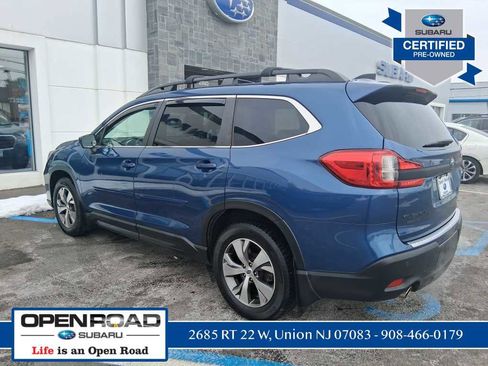 Used 2022 Subaru Ascent Premium w/ Convenience Package image 6