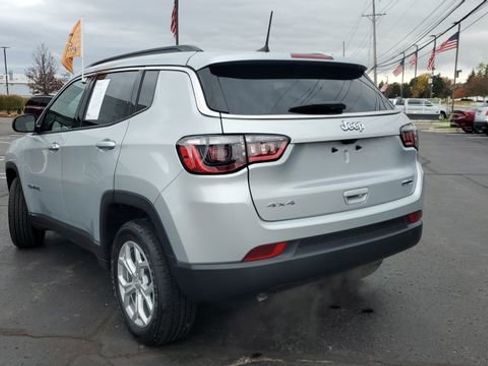 Certified 2024 Jeep Compass Latitude image 22