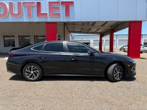 Used 2023 Hyundai Sonata Blue w/ Cargo Package FWD image 3