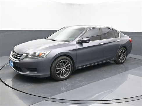 Used 2015 Honda Accord LX image 1
