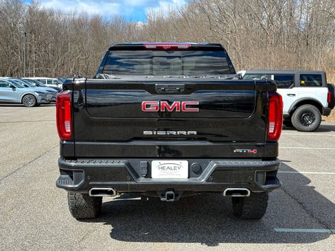 Used 2024 GMC Sierra 1500 AT4 w/ Technology Package image 6