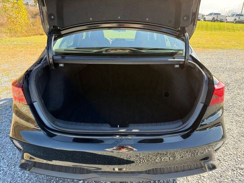 Used 2022 Kia Forte LXS image 24