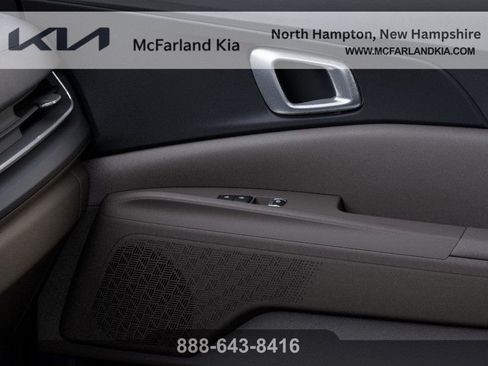 New 2026 Kia Carnival EX image 26