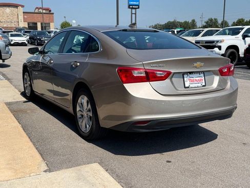 Used 2025 Chevrolet Malibu LT FWD image 6