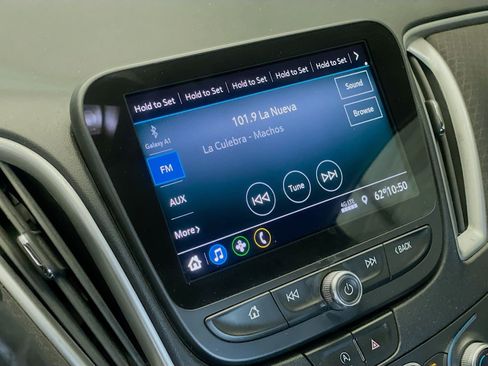 Used 2020 Chevrolet Malibu LS FWD image 10