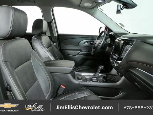 Used 2020 Chevrolet Traverse Premier AWD/4WD image 23