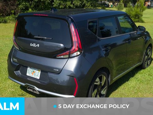 Used 2023 Kia Soul GT-Line FWD image 3