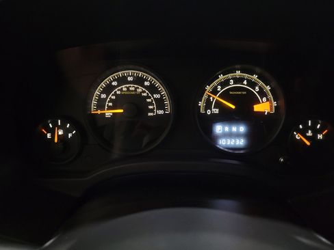 Used 2015 Jeep Patriot Sport w/ Power Value Group AWD/4WD image 23