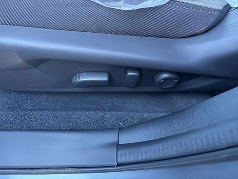 New 2026 Subaru Crosstrek 2.0i Premium image 18