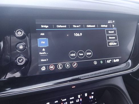 Used 2023 Buick Envision Avenir AWD/4WD image 18