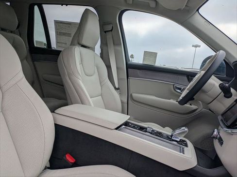 New 2026 Volvo XC90 T8 Ultra w/ Protection Package Premier AWD/4WD image 14