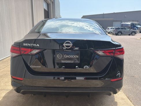 Certified 2025 Nissan Sentra S FWD image 4