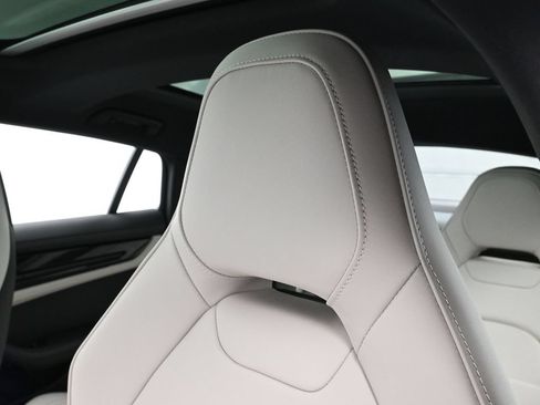 Used 2026 Porsche Panamera image 19