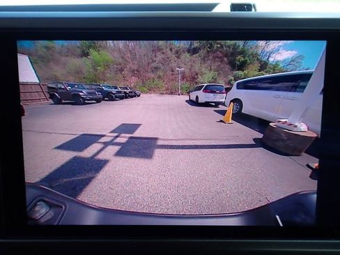 New 2026 Jeep Gladiator Sport image 20