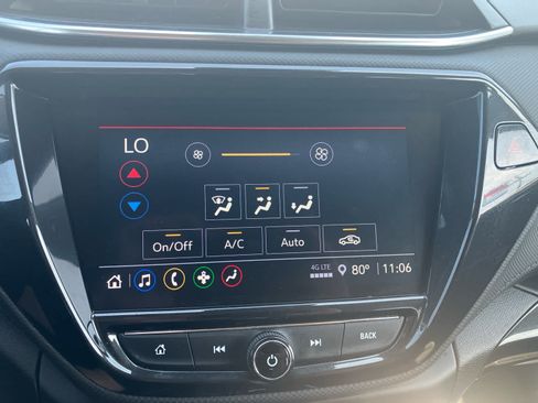 Used 2021 Chevrolet TrailBlazer LT w/ Convenience Package FWD image 22