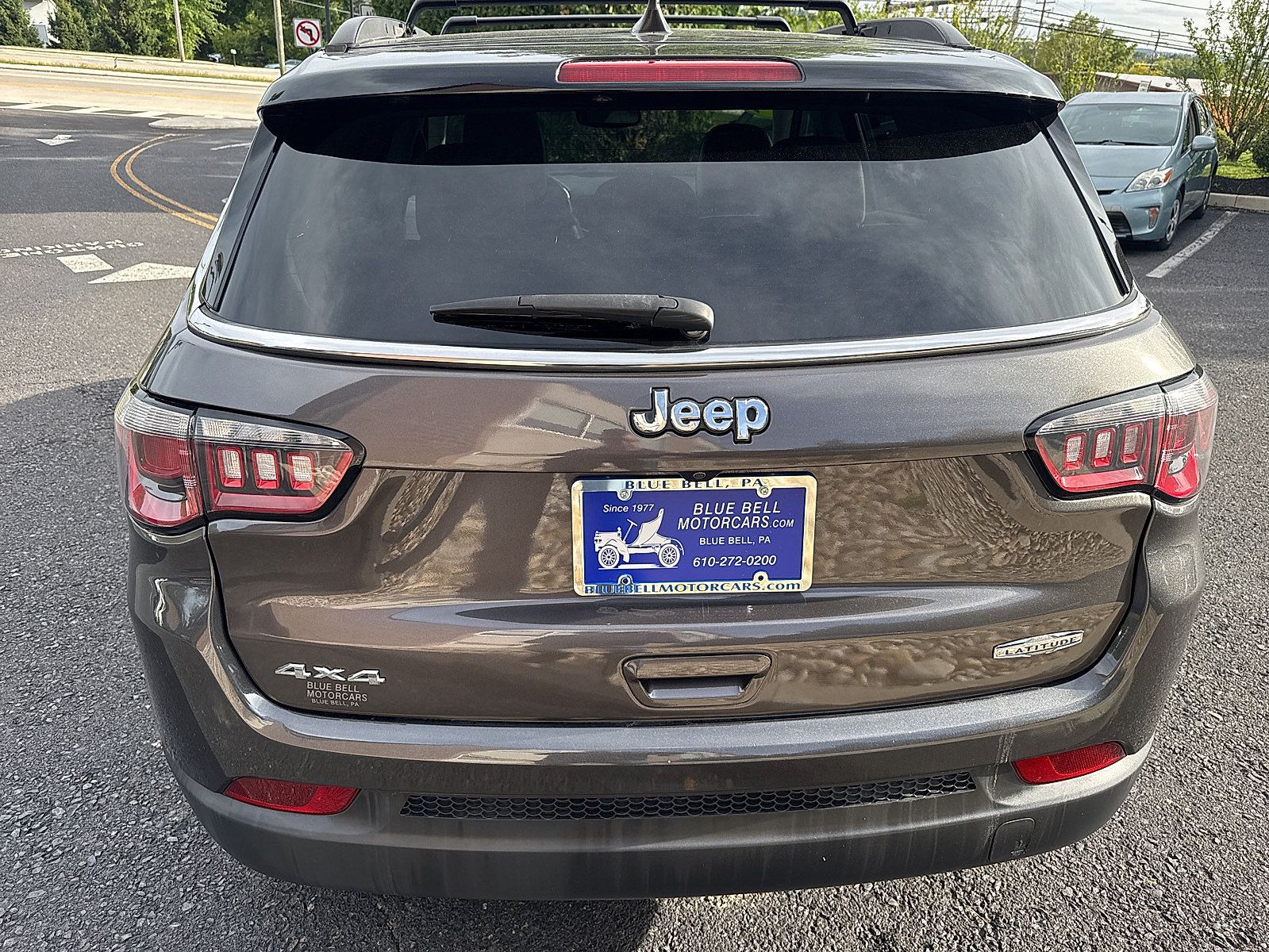 Used 2019 Jeep Compass Latitude w/ Popular Equipment Group AWD/4WD image 5
