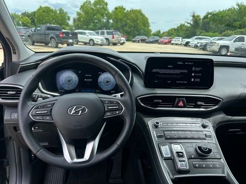 Used 2023 Hyundai Santa Fe Limited FWD image 11