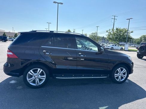 Used 2013 Mercedes-Benz ML 350 4MATIC image 24