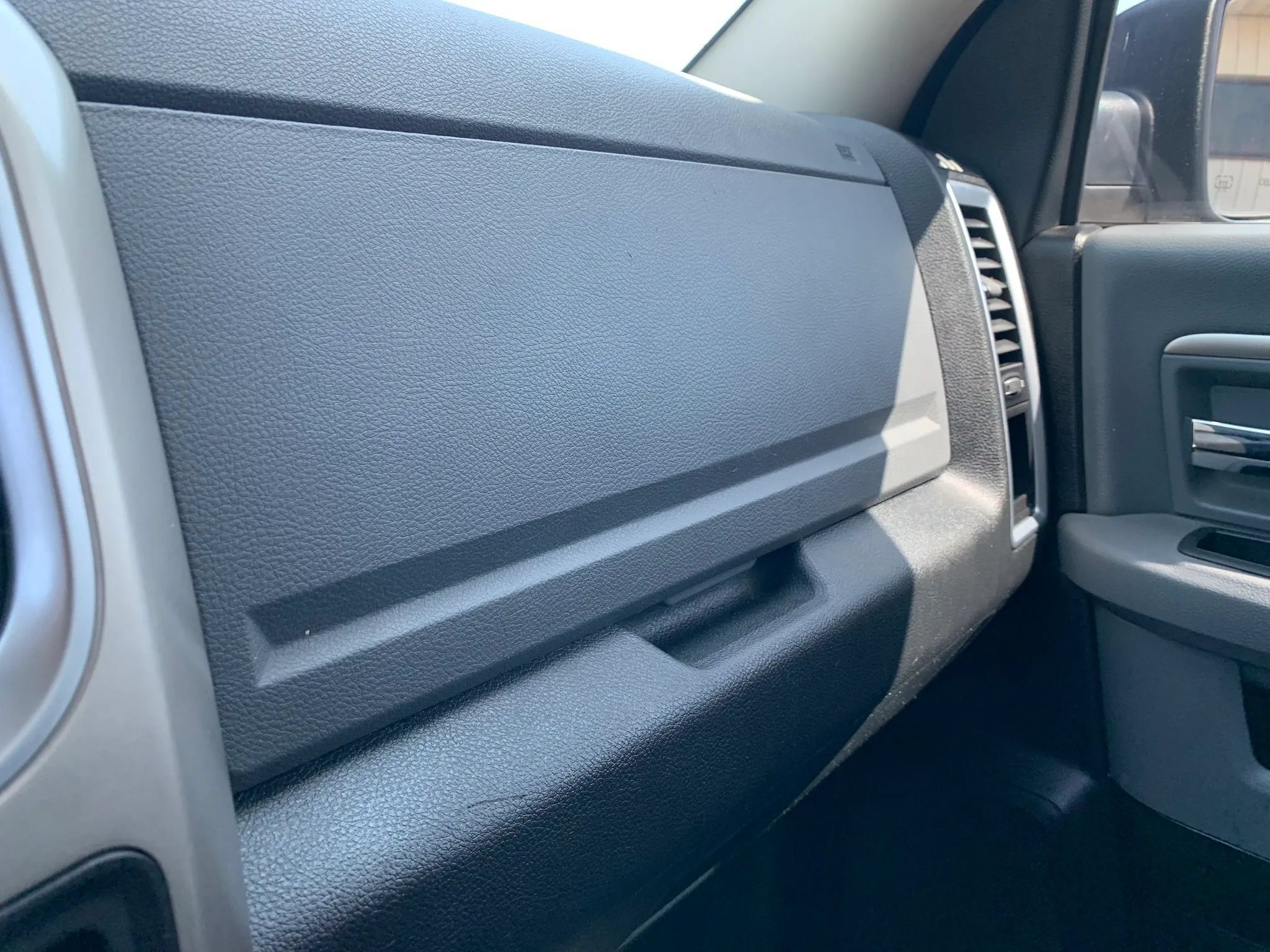 Used 2015 RAM 1500 Big Horn AWD/4WD image 33