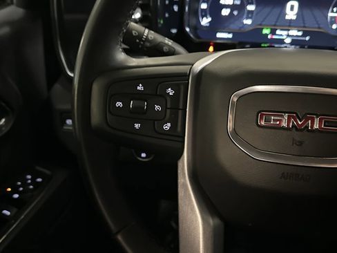 Used 2023 GMC Sierra 1500 Elevation image 29