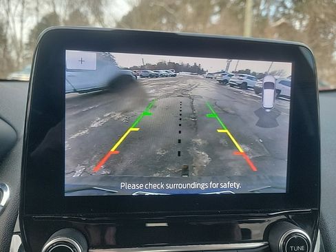 Used 2020 Ford EcoSport Titanium image 16