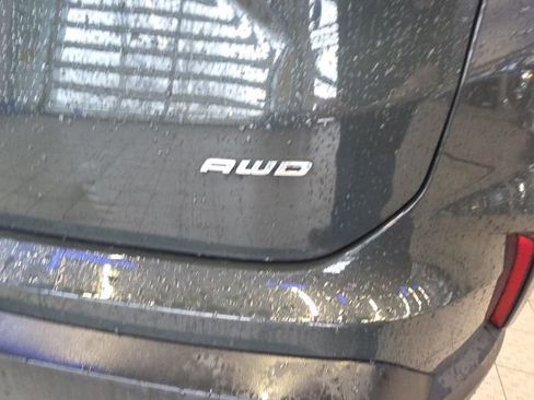 Used 2024 Ford Edge SEL w/ Convenience Package image 11