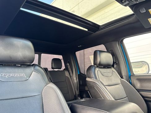 Used 2019 Ford F150 Raptor w/ Equipment Group 802A Luxury image 17