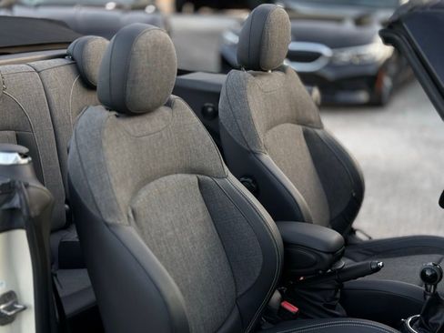 Used 2016 MINI Cooper S image 32